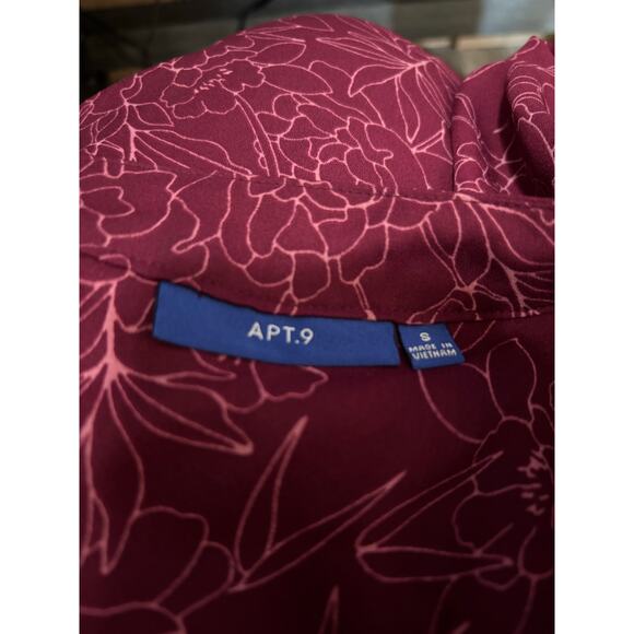Apt. 9 Dark Pink Floral Blouse Size S - Picture 3 of 3